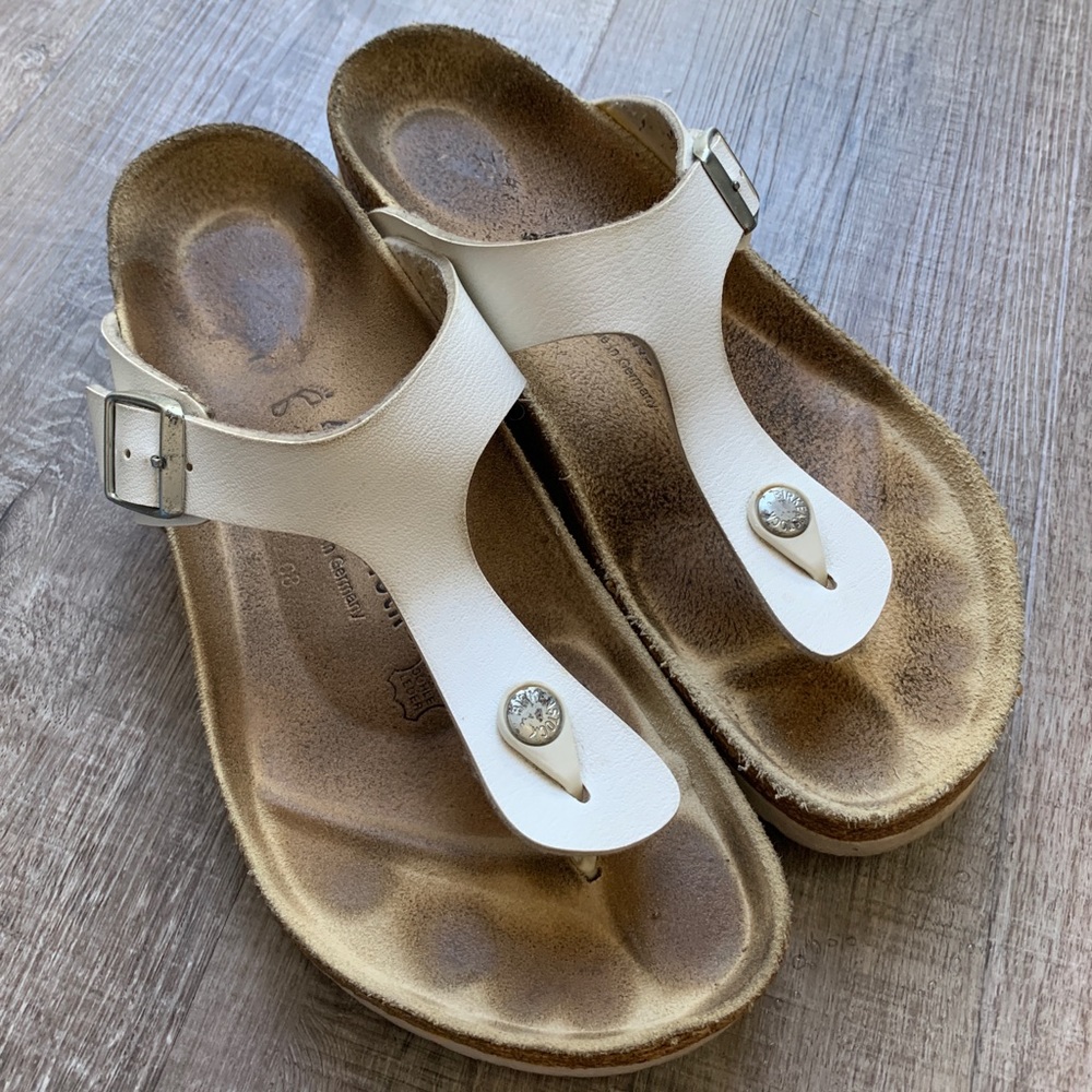 White Birko-flor Gizah Birkenstock Sandal